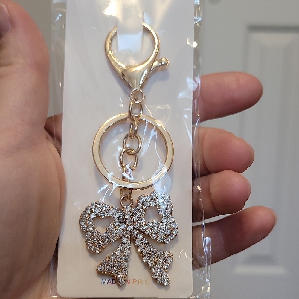 Madison Gold and Silver Bow Key Holder